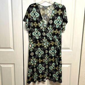 Just Be Black Blue Yummy Wrap Medallion Casual Dress Size 1X NWT